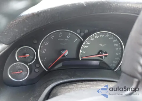 2005 Chevrolet Corvette из США, поврежденный, VIN 1G1YY24UX55124171